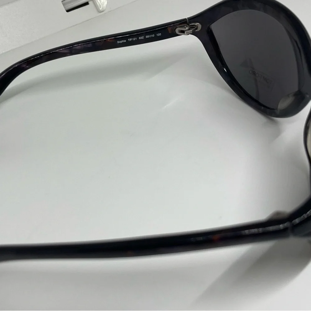 TOM FORD sunglasses - Picture 14 of 16